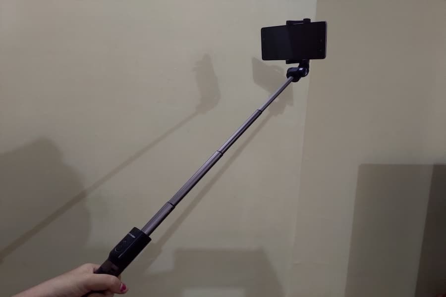 Selfie review hype stick The 5