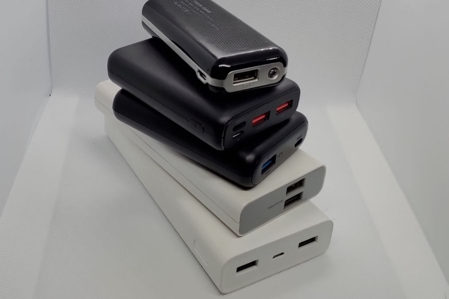 7 Steps to Choosing the Best Power Bank for Everyday Carry