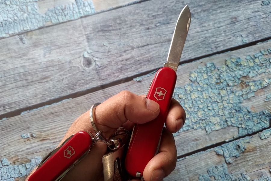 Is a Swiss Army Knife Legal to Carry? (Different Country Rules)