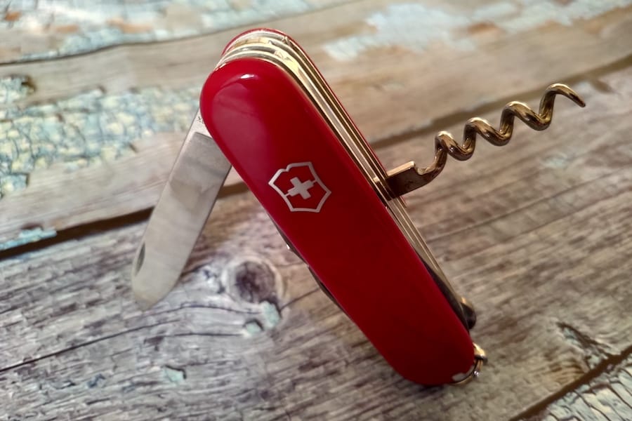 3 Awesome Swiss Army Knives for EDC